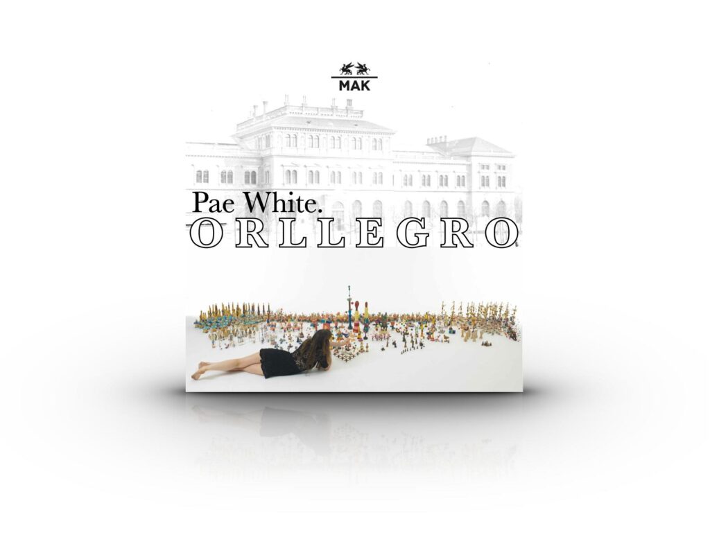 Pae White